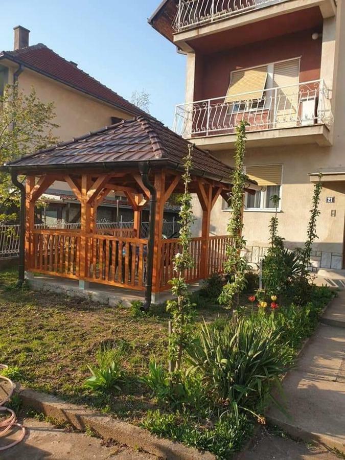 Apartman "Nina" Соко Баня Екстериор снимка